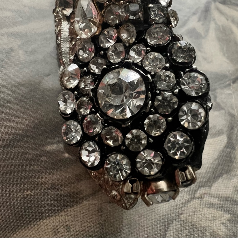 Handmade Rhinestone Collage Vintage Hair Clip - Picture 3 of 15